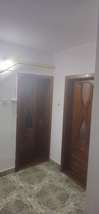 Vând apartament 2 camere – Dorohoi, jud. Botoșani