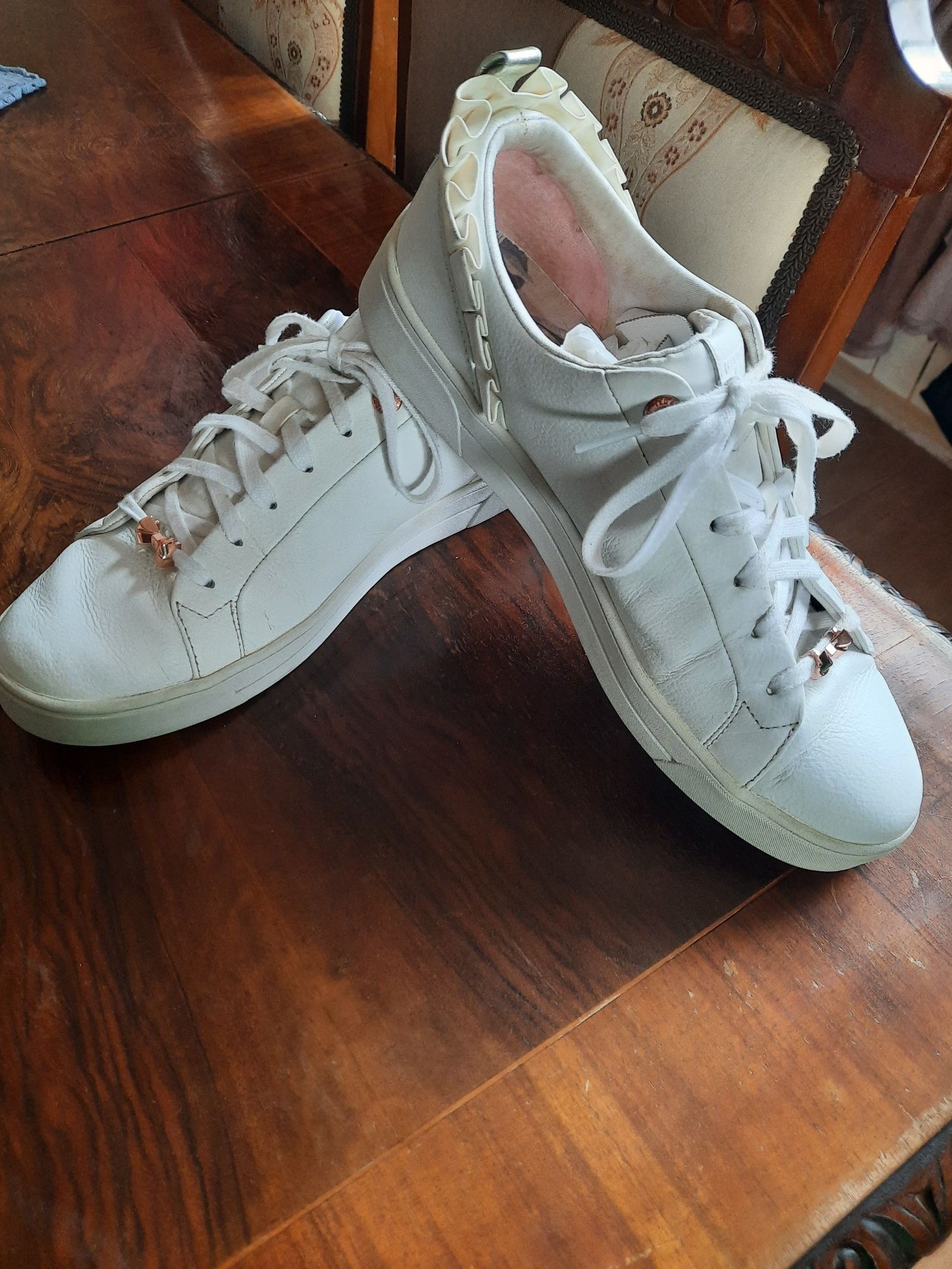 Сникърси Ted baker, номер 41