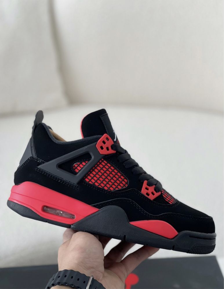 Jordan 4 Red Thaunder