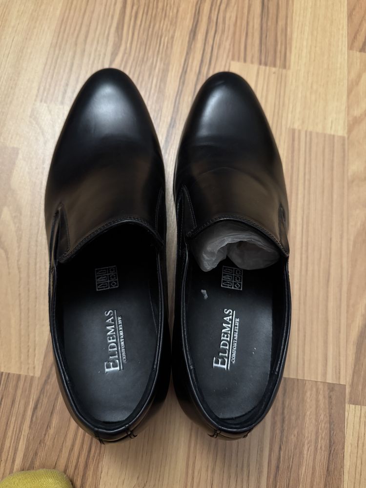 Pantofi barbat noi piele 43