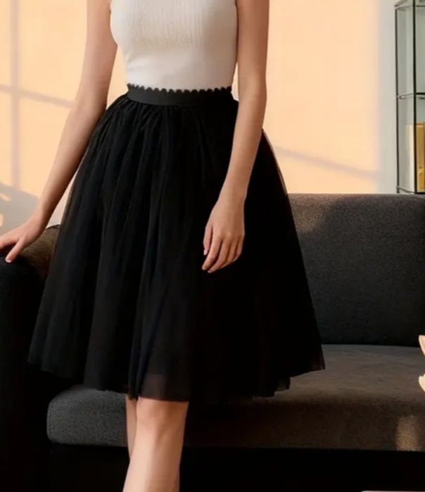 Дамски поли М размер