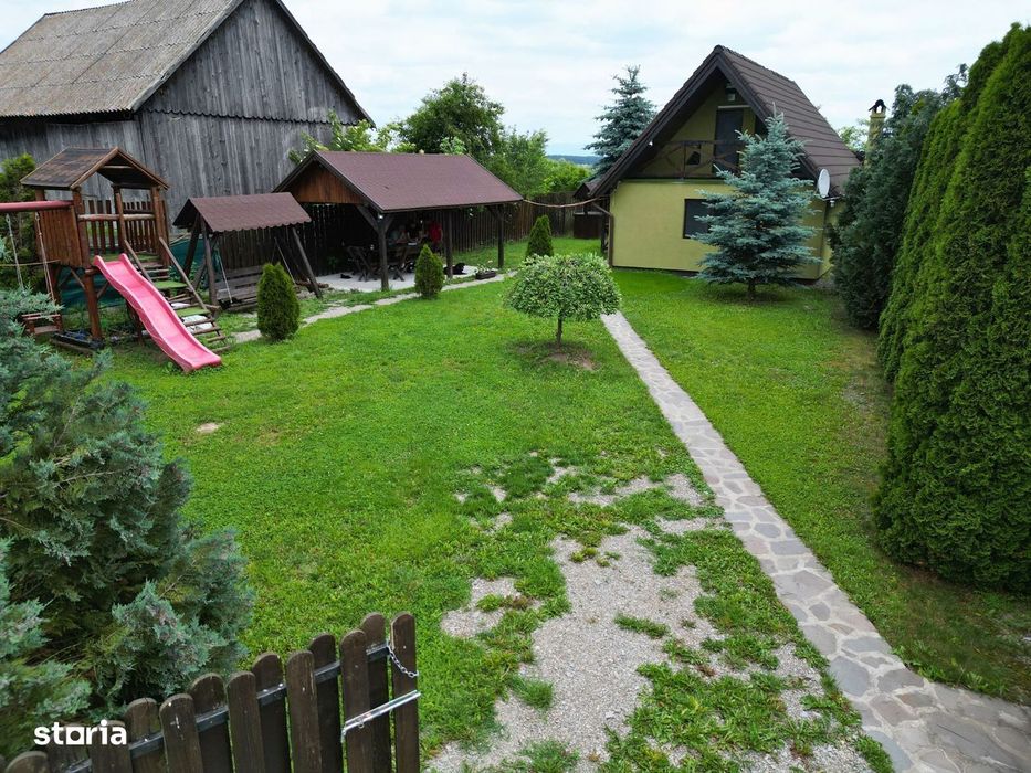 Casa si teren de locuit / vacanta aproape de Brașov