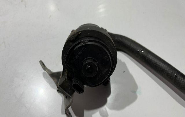 Pompa recirculare apa 2.0D B47 764394903 BMW Seria 3 G20/G21/G28 [201