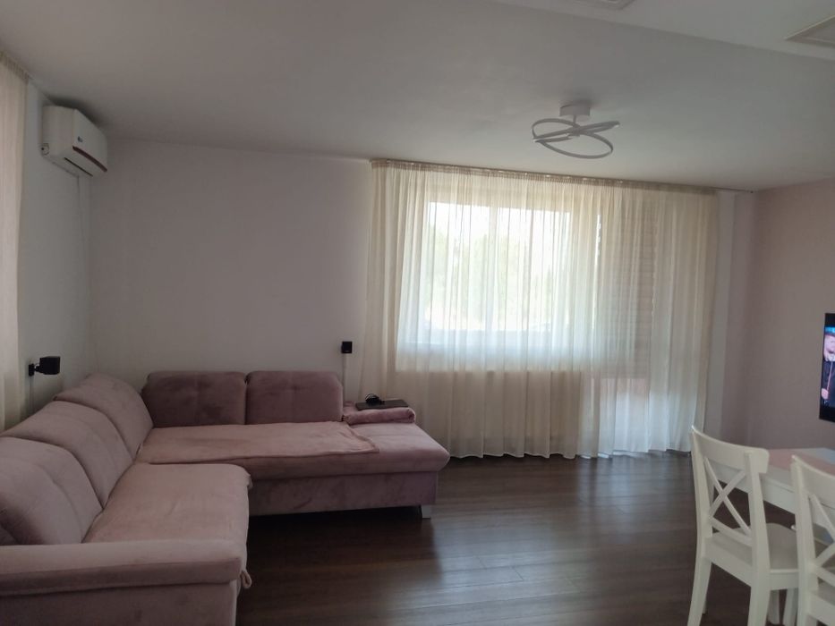 Apartament de inchiriat