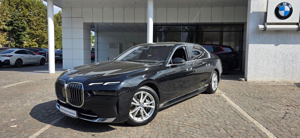 BMW Seria 7 BMW 750e xDrive Sedan