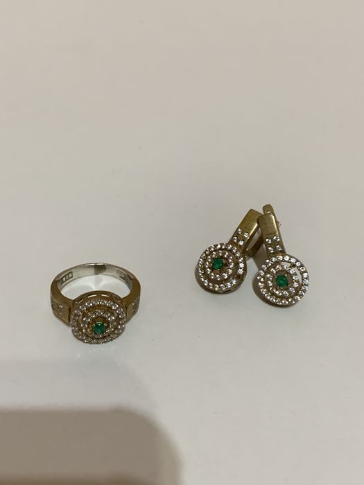 Серебряный набор новый кольцо и серьги с позолотой 925 пробы