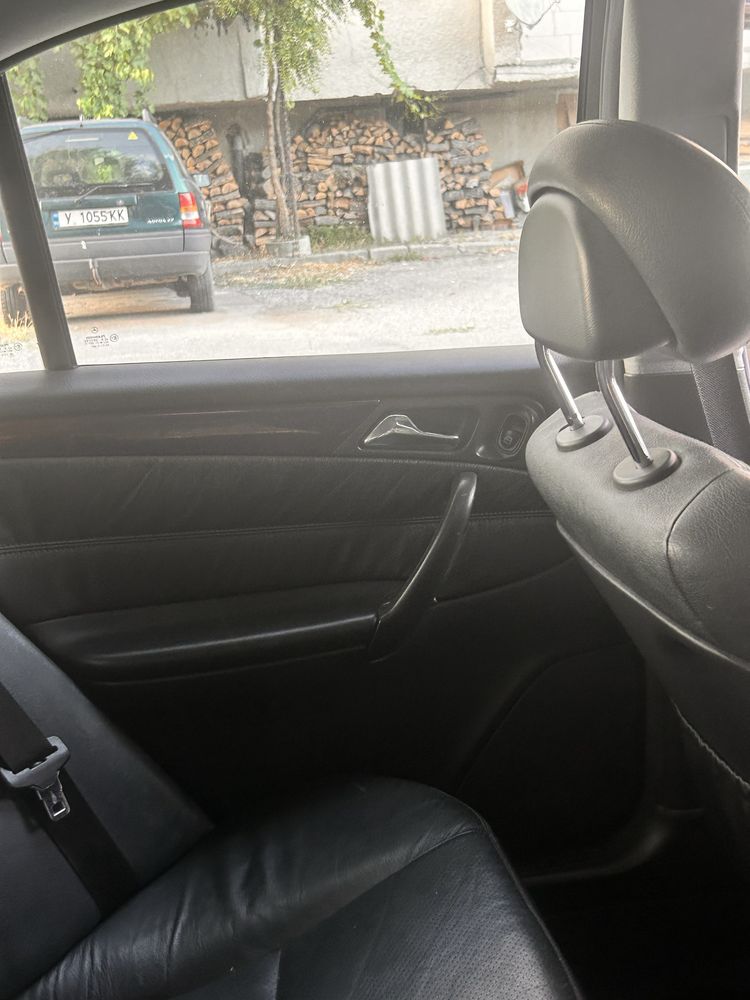 Mercedes C240 цяла или на части