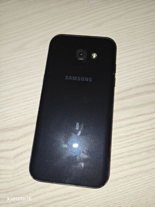 Samsung A5 SM-F520F