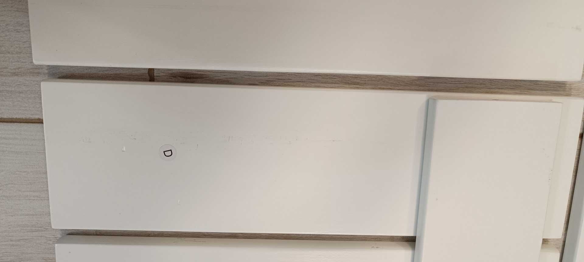 Biblioteca Montessori Funlio alba (cu cateva ZGARIETURI)