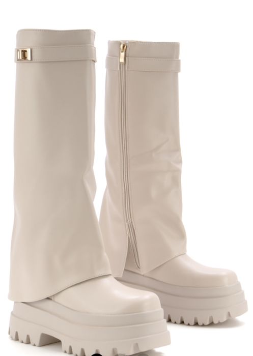 Бежови дамски ботуши