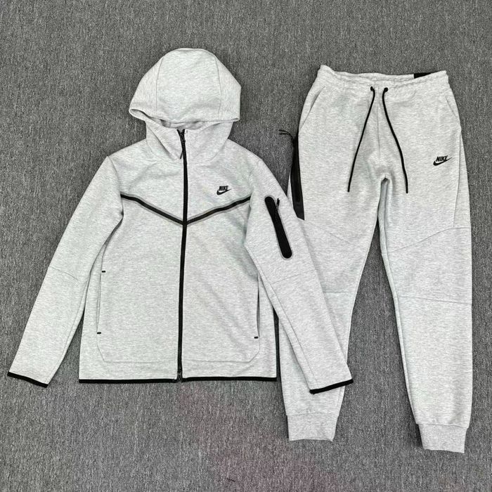 Tech fleece kzzzz