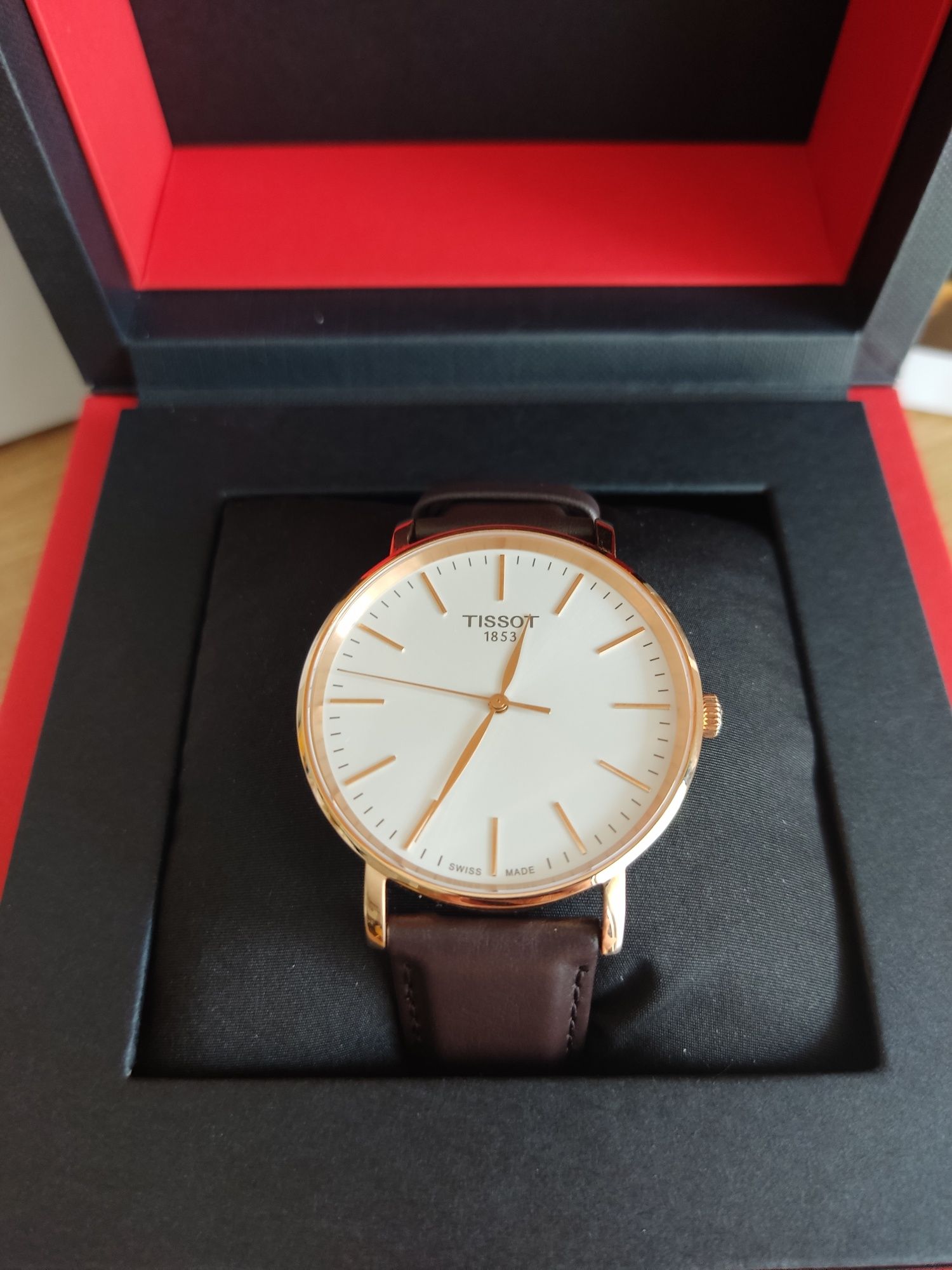 Швейцарски мъжки часовник Tissot Everytime 40MM