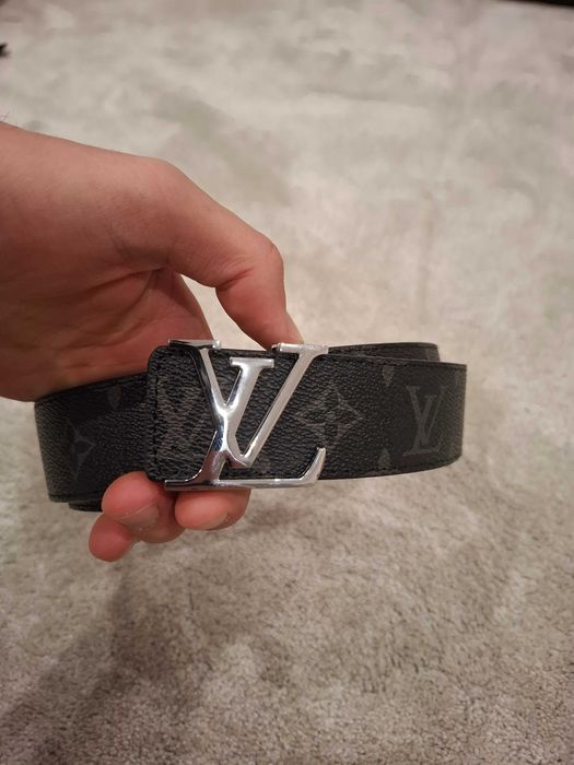 Curea Louis Vuitton