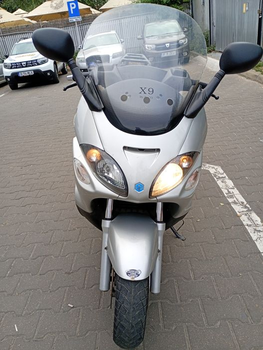 Scuter piaggio x9 125cmc