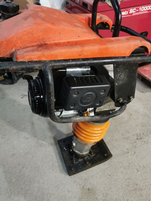 Mai compactor bisonte