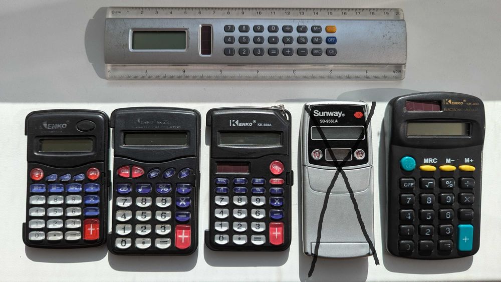 Калькуляторы карманные, калькулятор-часы, линейка-калькулятор