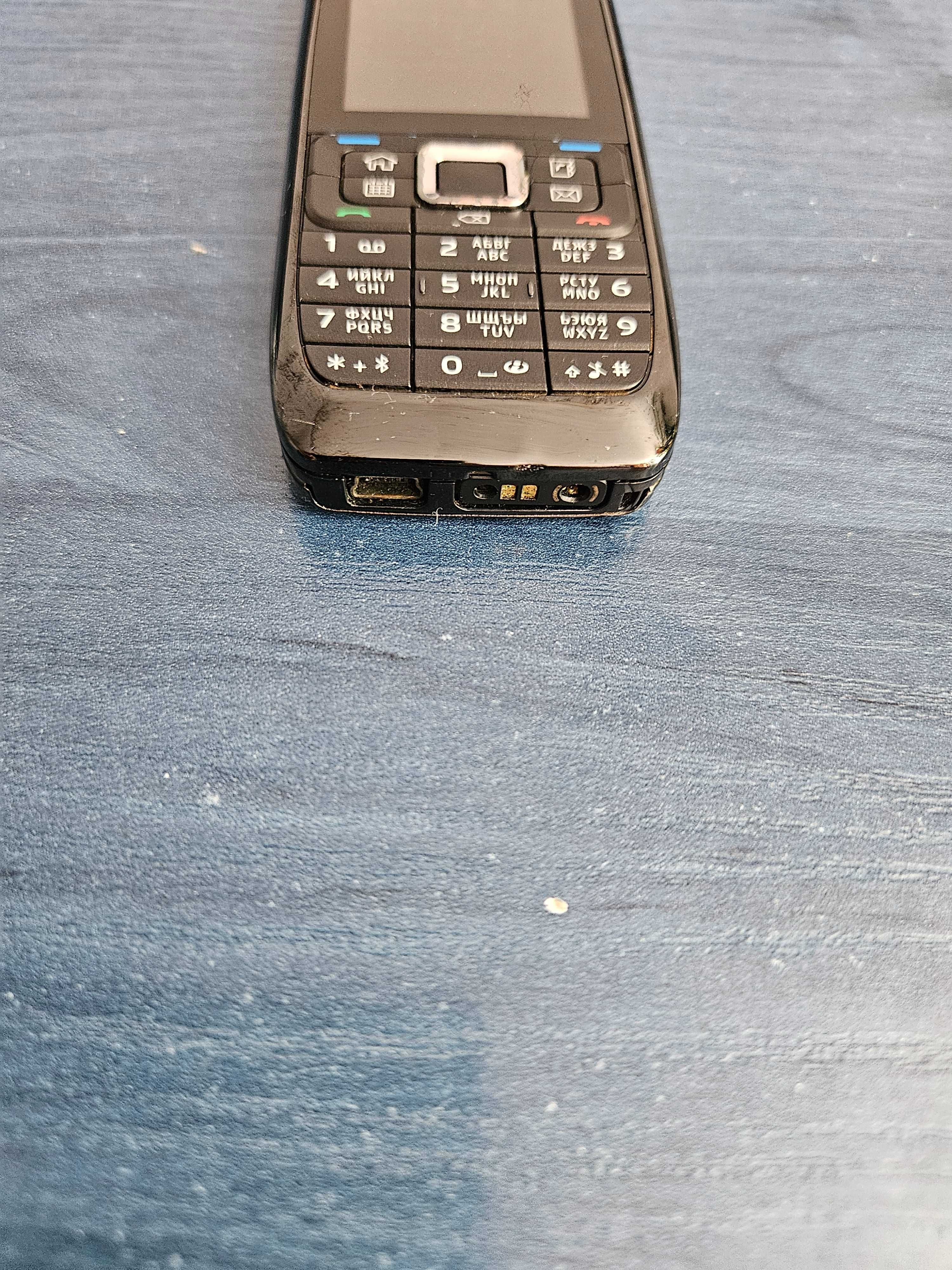 Nokia e51- в добро състояние