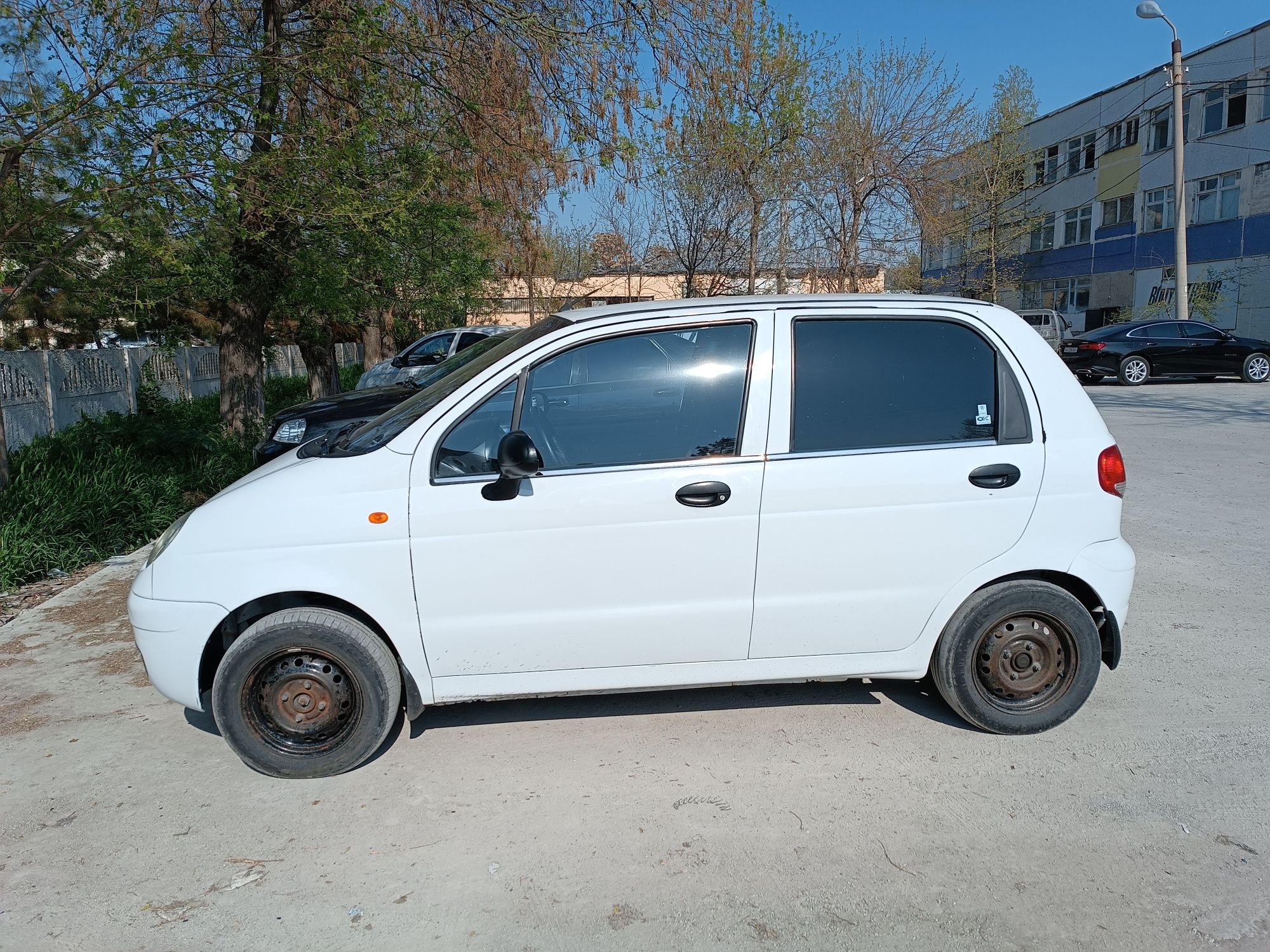 Matiz 3tali 2009-yil 318800 probek sotiladi