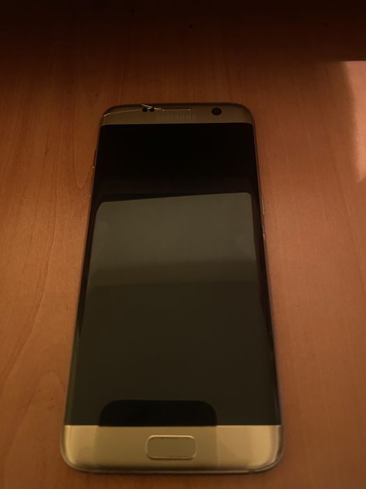 Samsung Galaxy S7 Edge Gold