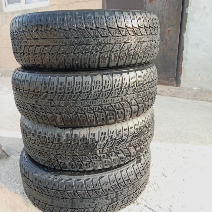 Срочно продам зим.компл. резины