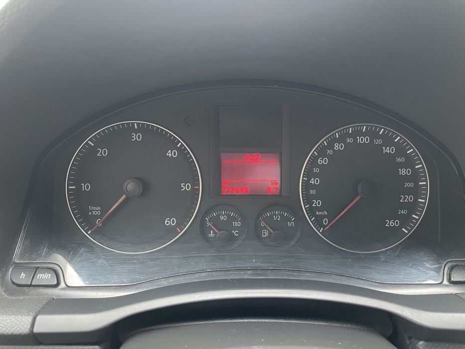 Volkswagen Golf V 2.0 BKD