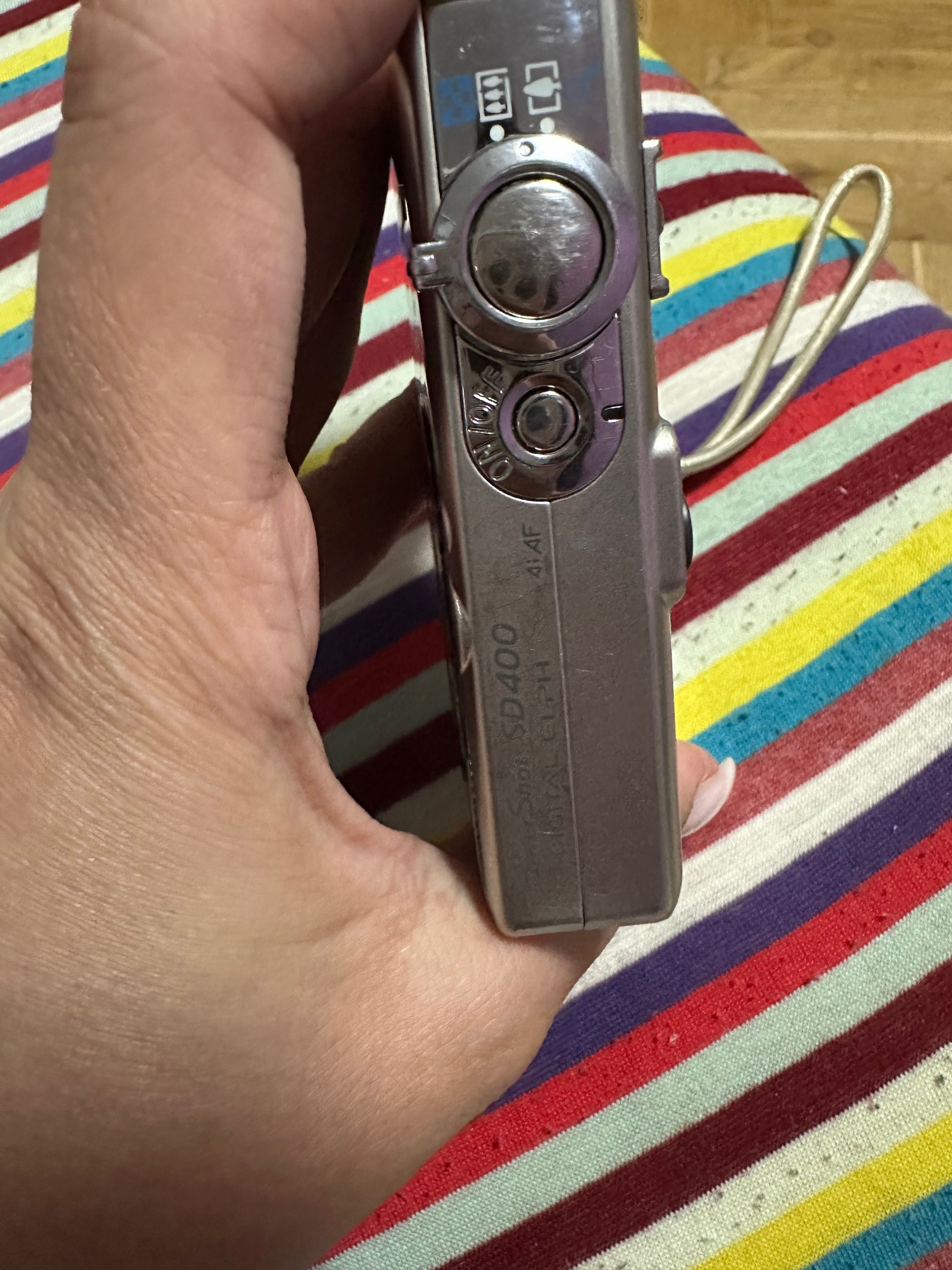 Canon Power Shot SD 400