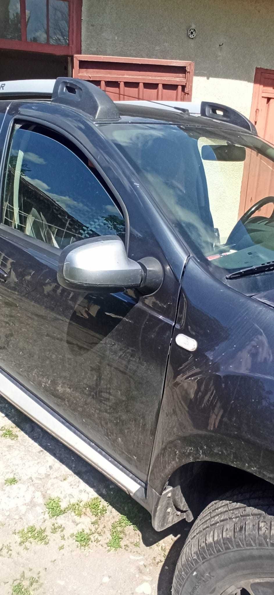 Dacia Duster  motor diesel 1.5 an 2017 , km 100000 in crește.