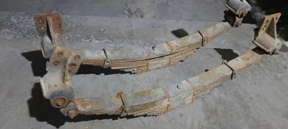 Продам рессоры на прицеп