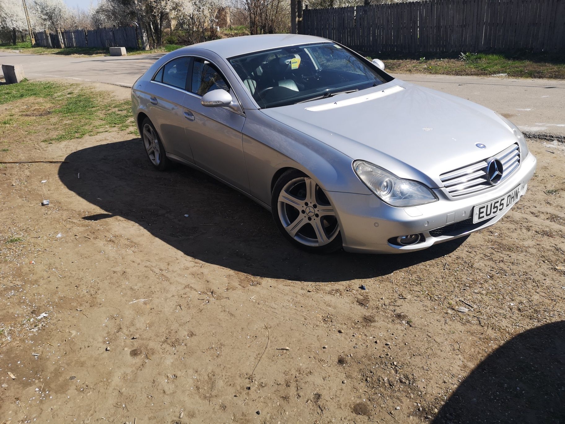 mercedes 320 cls