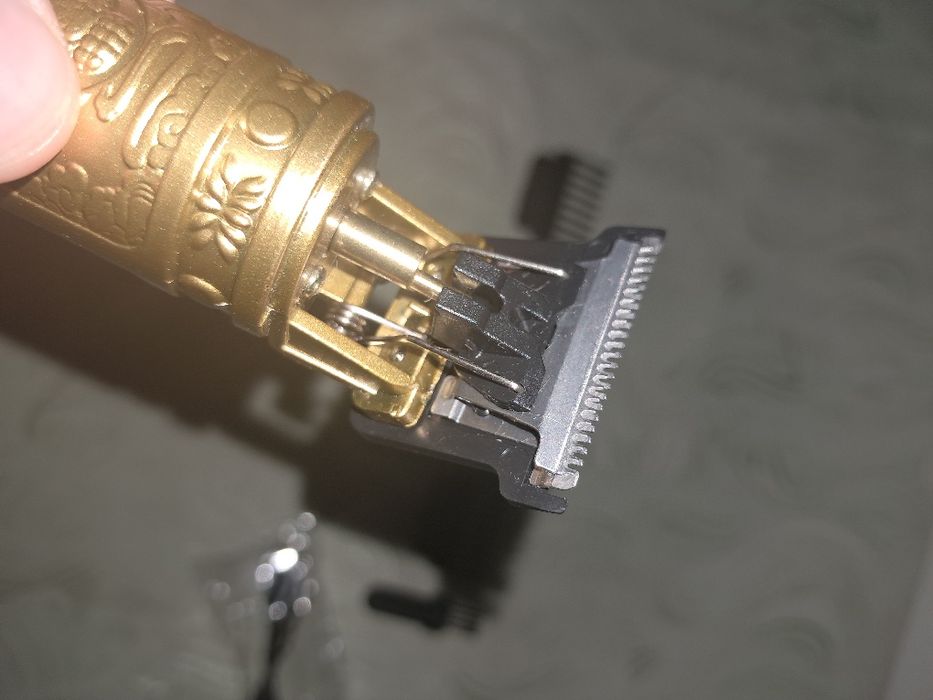 Soch oladigan mashina