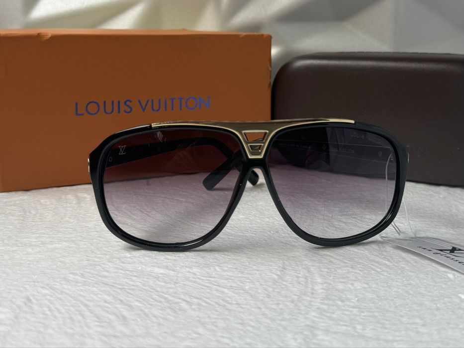 Мъжки слънчеви очила маска