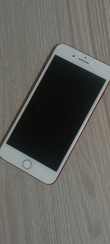 iPhone 7+ 128/100% red