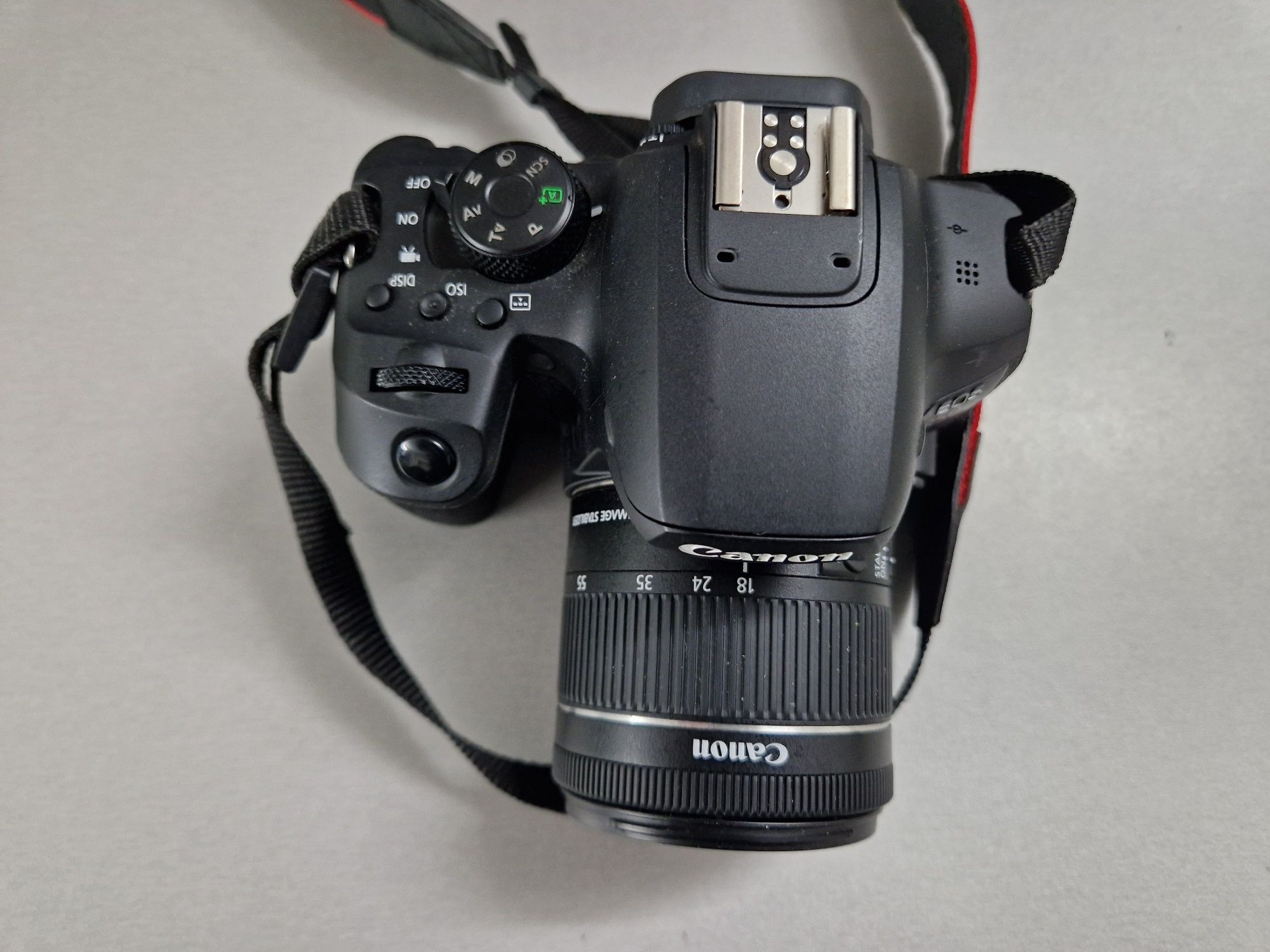 Canon EOS 850 D +Ef-s 18-55 kit 4551кадъра