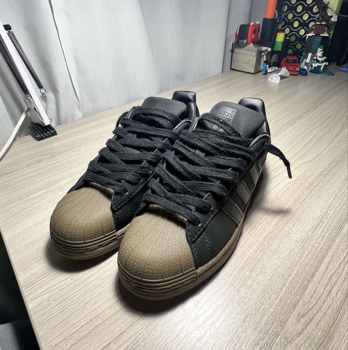 Кроссовки adidas Superstar