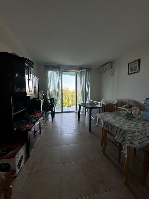 Продава се Тристаен апартамент в Бургас, Долно Езерово - 77 кв.м за 1212 €/кв.м - Снимка #1