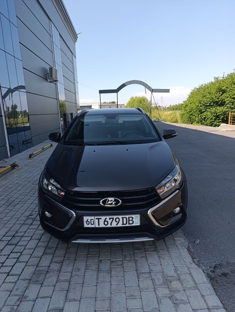 Автомобиль LADA Vesta Cross