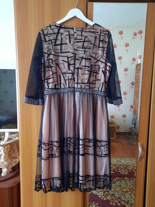 Vând rochie de gală