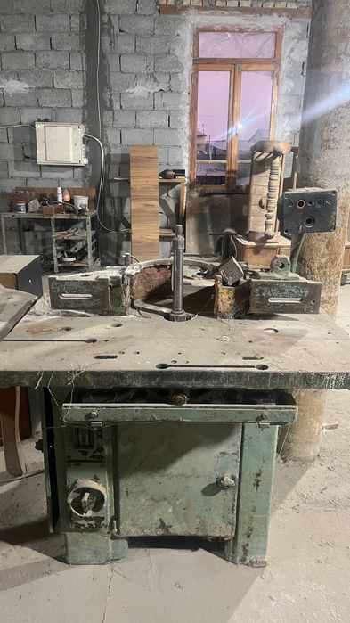 Frez stanok sotiladi