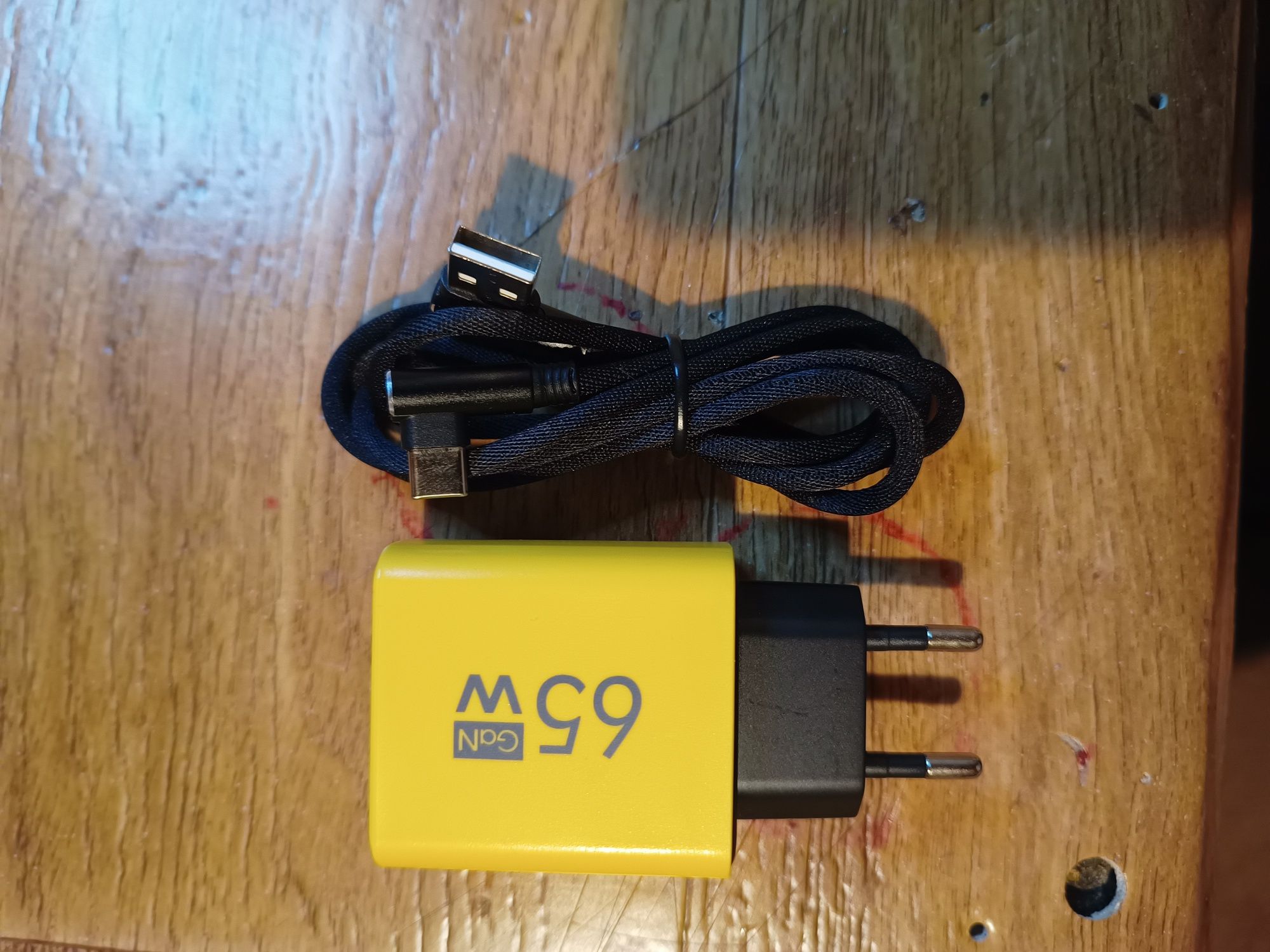 Redmi Note 11 Pro 5G с подаръци.