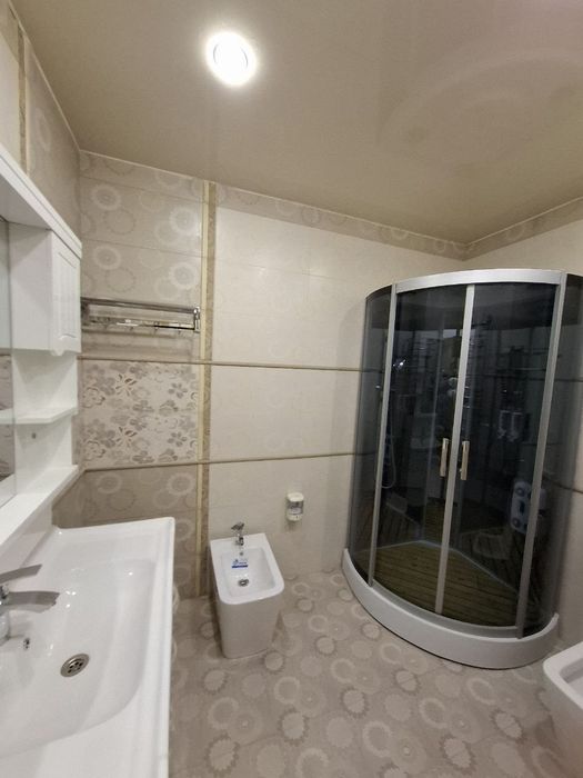 Сдается 3х комнатная 120кв Рудакий