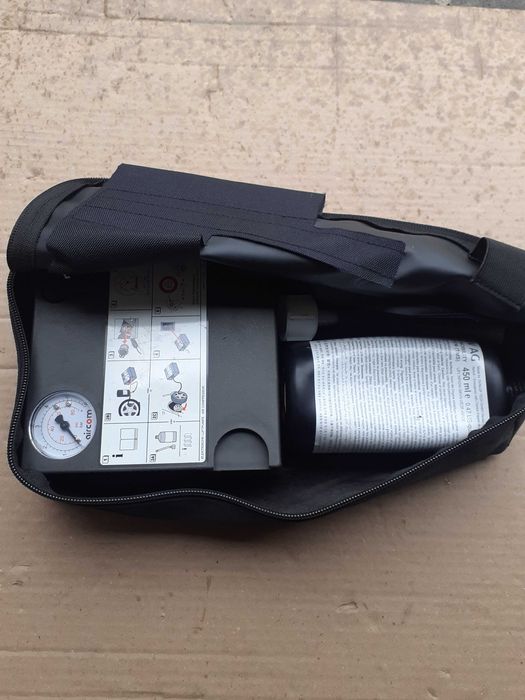 Compresor auto umflat roti,spuma kit reparatie pana VW,AUDI,SKODA,SEAT