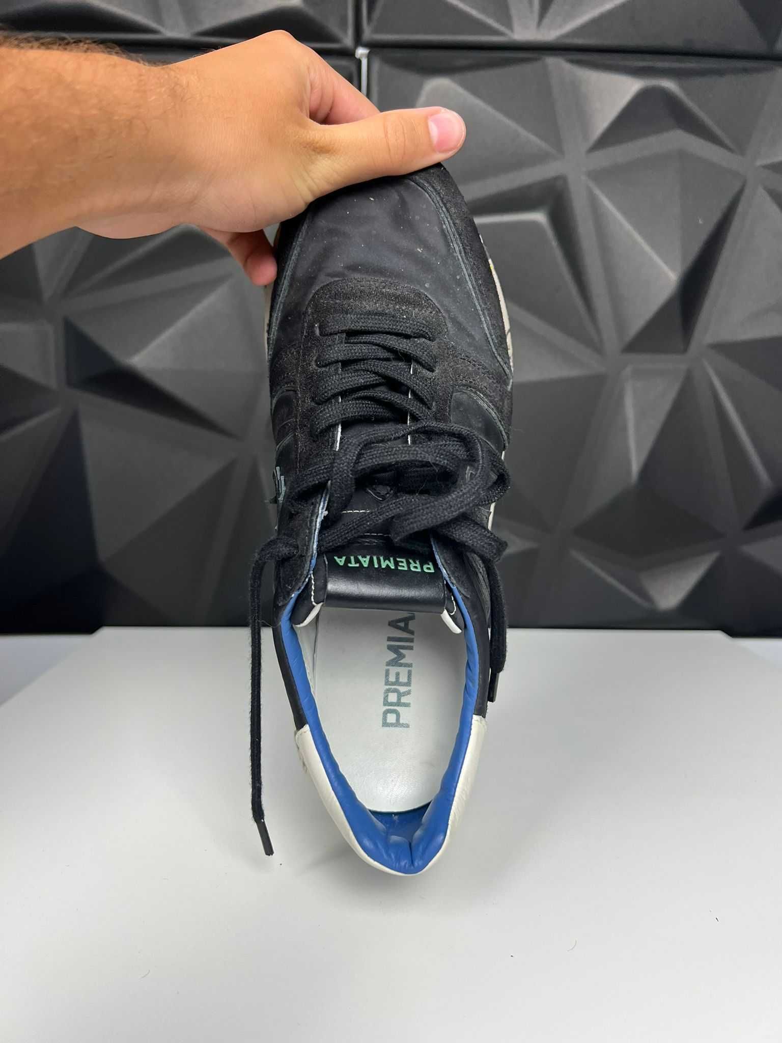 Adidasi Premiata