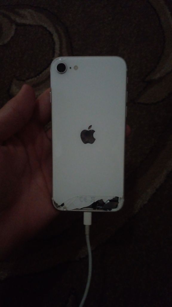 Iphone Se 2020 Kami Bor