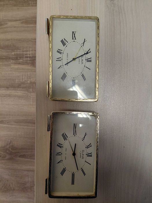 Запазени часовници будилници в добро състояние работещи