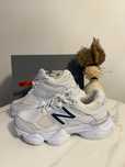 Adidasi New Balance 9060 Full White
