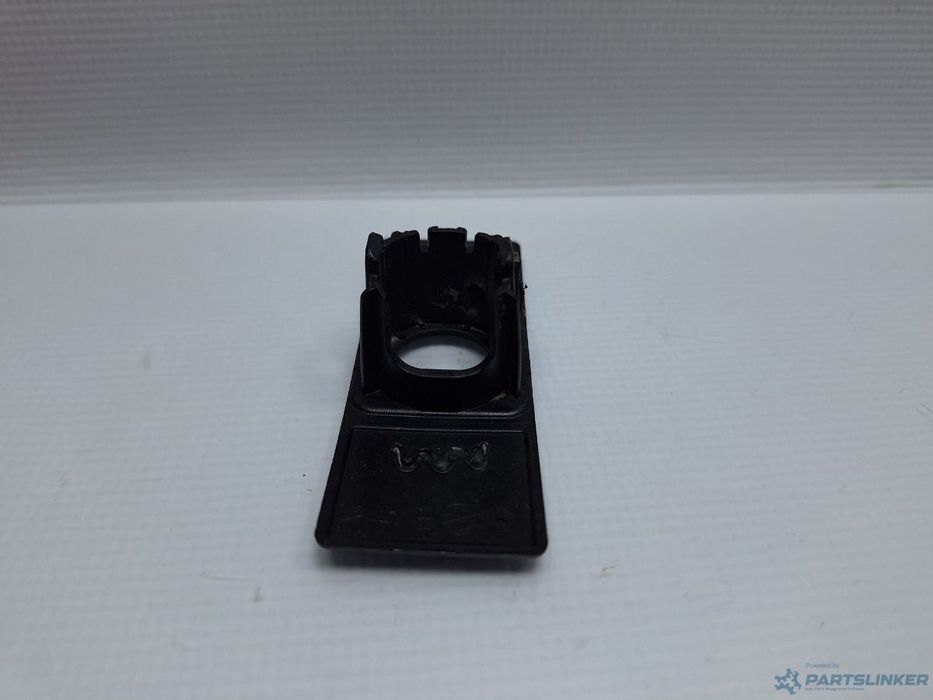 Suport senzor bara fata VOLKSWAGEN PASSAT (365) [ 2010 - 2014 ] 1.6 TDi BlueMotion (CAYC) 77KW|105HP OEM 3AA919493