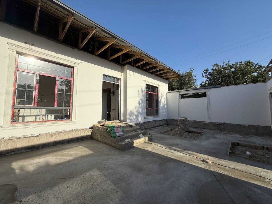 TAYYOR 3.2 SOTIQLI kottedj sotiladi