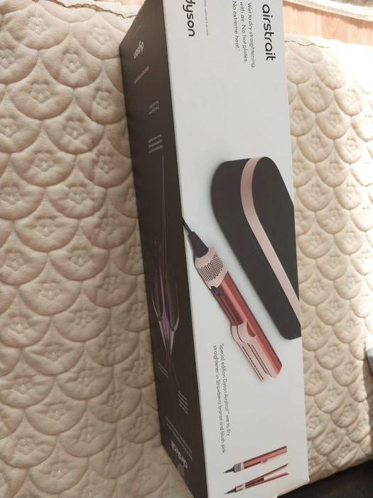 Продам Дайсон Новый не пользовались