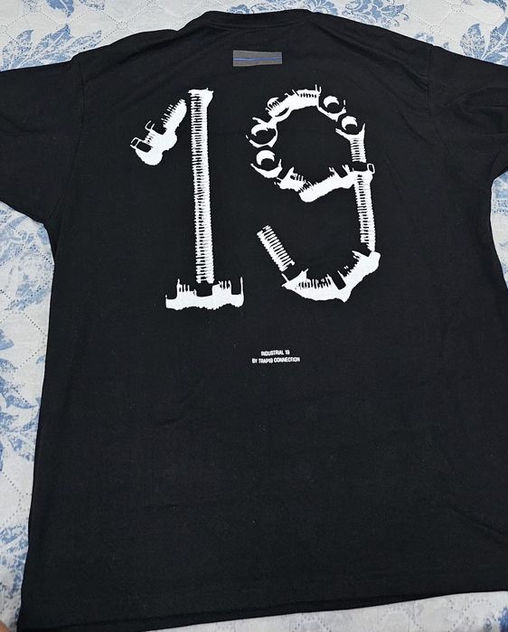 Тениска Trap19connection!