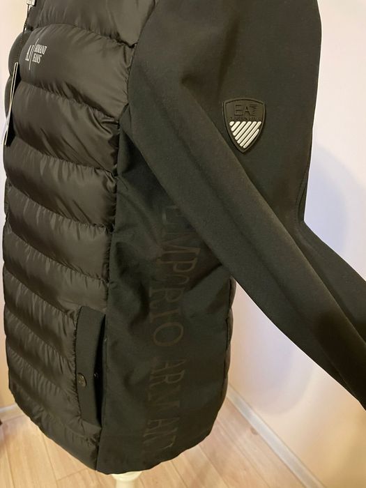 Geaca barbati Armani Jeans Essential,  Made in Italy-NOUA!